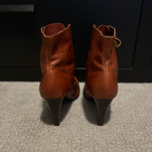 LOVIN’ RESTRICTED BOOTS - Picture 3 of 4